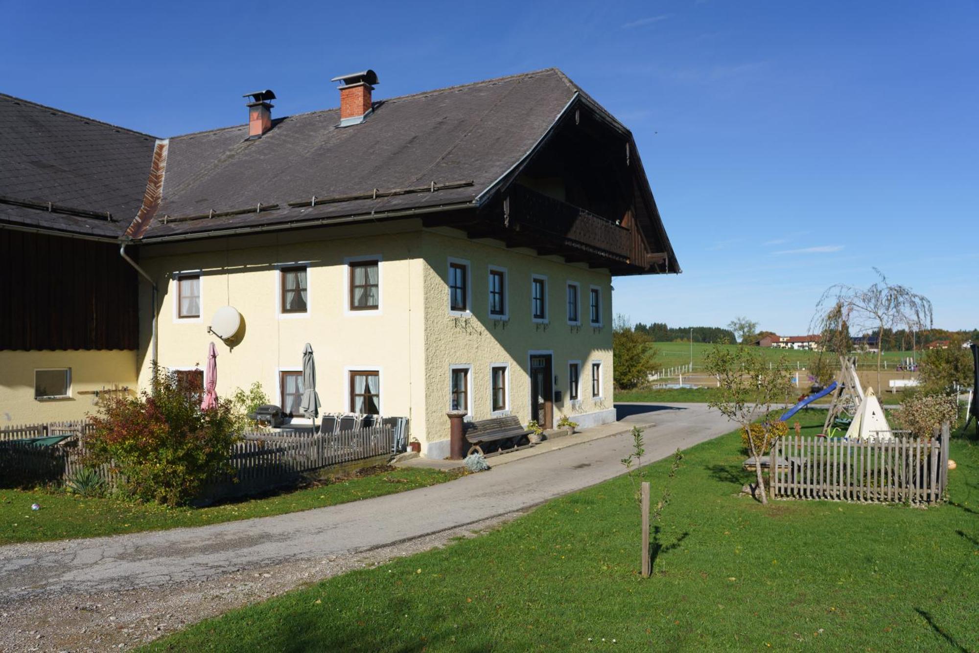 Private Farmhouse Escape - Ideal For Up To 8 Guests Seeham Екстер'єр фото
