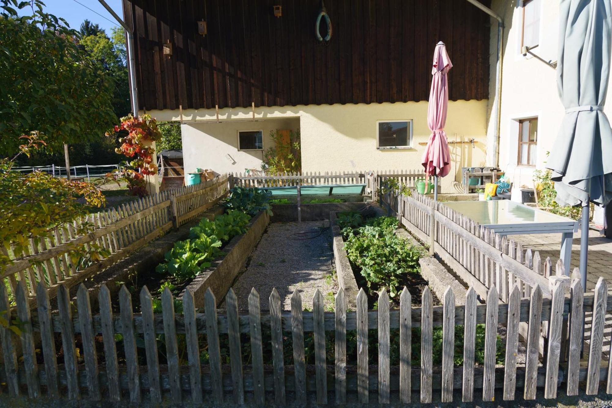 Private Farmhouse Escape - Ideal For Up To 8 Guests Seeham Екстер'єр фото