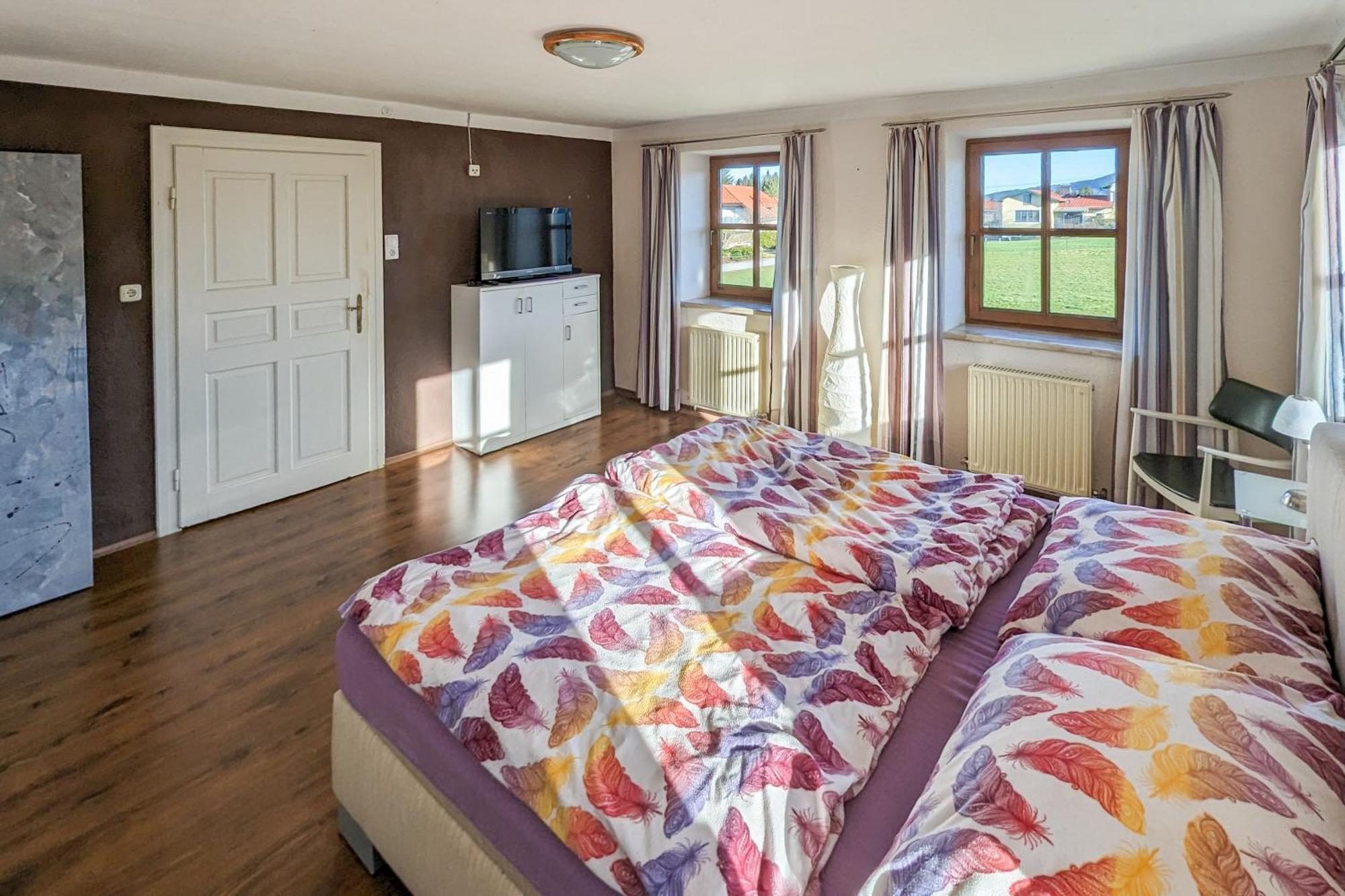 Private Farmhouse Escape - Ideal For Up To 8 Guests Seeham Екстер'єр фото